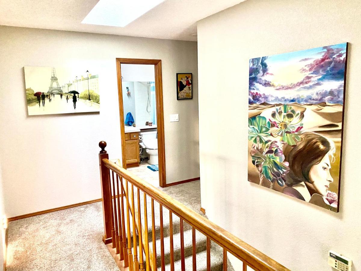 Artsy Home Close To Usafa With Fireplace And Patio Colorado Springs Exteriér fotografie
